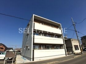 リシェス岡崎駅前の外観