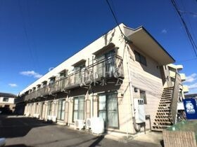 コンフォール野添の外観