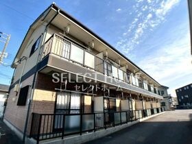 シャトーリ牧御堂A棟の外観
