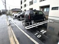 駐車場があるので、車を買う予定の方も安心です