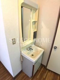 独立洗面化粧台付き