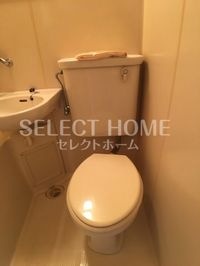 清潔感のあるトイレです