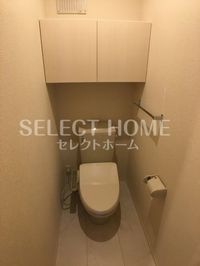コンパクトで使いやすいトイレです