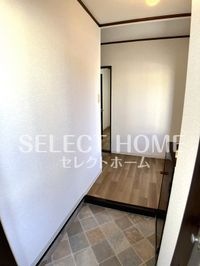 明るい玄関です