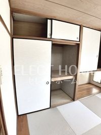 同型タイプ十分な収納スペースがあります