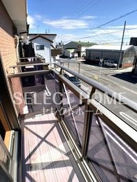 陽当たり良好なバルコニーです