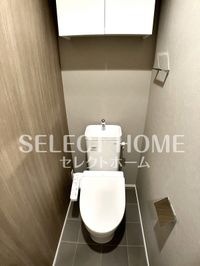 清潔感のあるトイレです