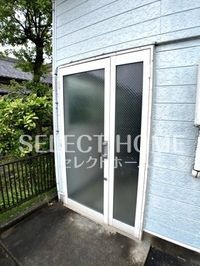 ゆとりのあるエントランスです