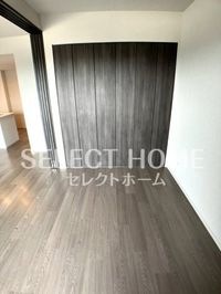 開放的な寝室です