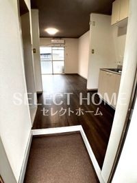 明るい玄関です