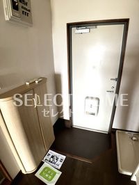 シンプルで使いやすい玄関です