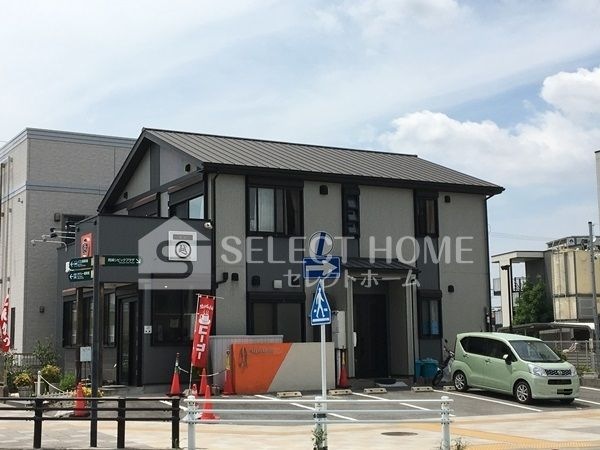 駅前食堂まるこし