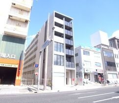 コンフォリア西宮の外観