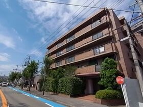 クレアール宝塚の外観