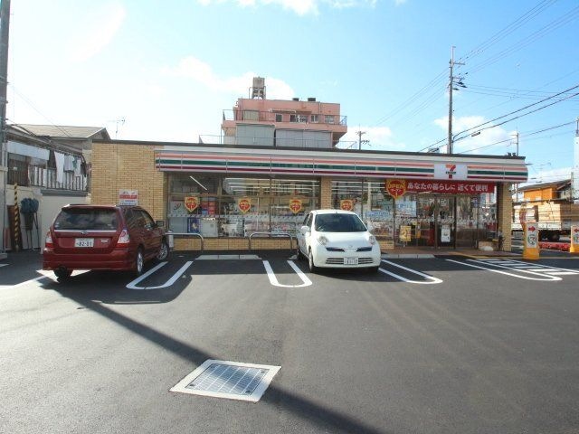 セブン-イレブン 川西下加茂1丁目店
