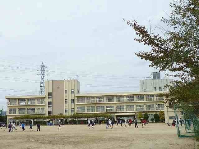 宝塚市立安倉小学校