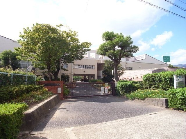 芦屋市立潮見小学校