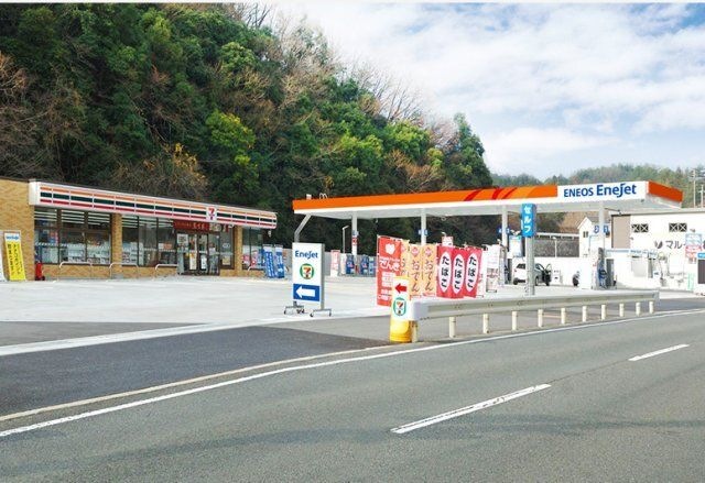 セブン-イレブン 川西一庫店