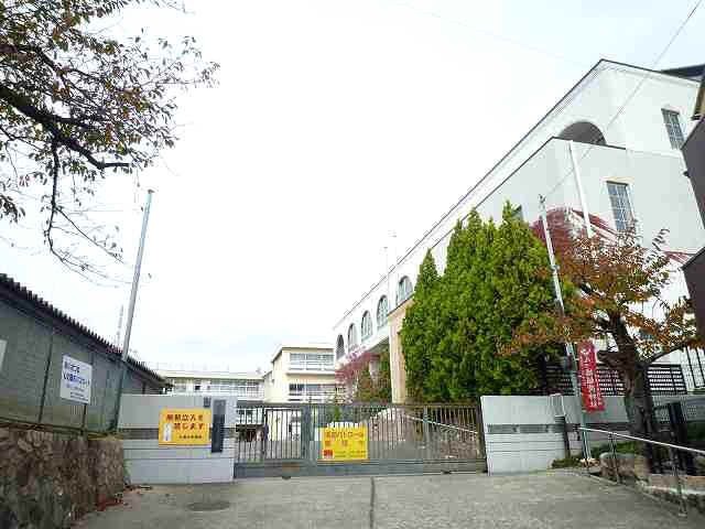 宝塚市立小浜小学校