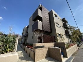 コモド夙川の外観