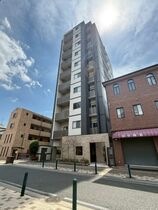 グランデージ池田栄本町の外観