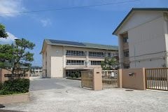 兵庫県立川西明峰高等学校
