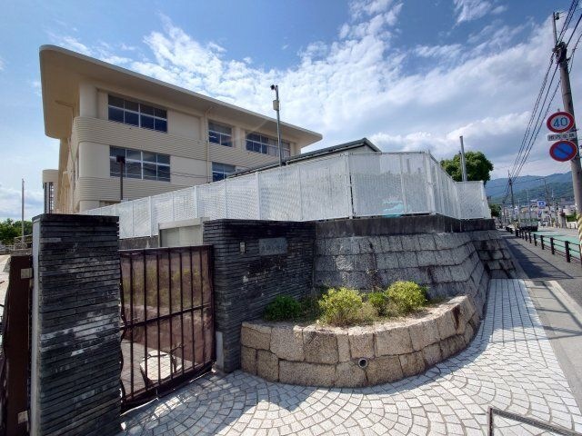 神戸市立魚崎小学校