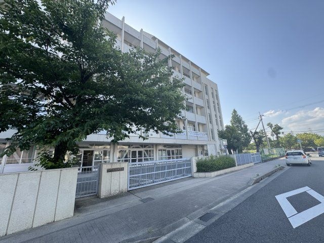 伊丹市立松崎中学校