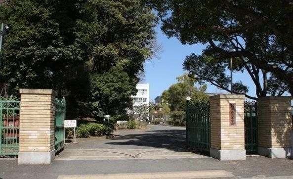 兵庫県立伊丹高等学校