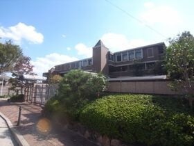 サンラトール甲陽園の外観