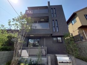 シャーメゾンガーデンズ夙川松園町の外観