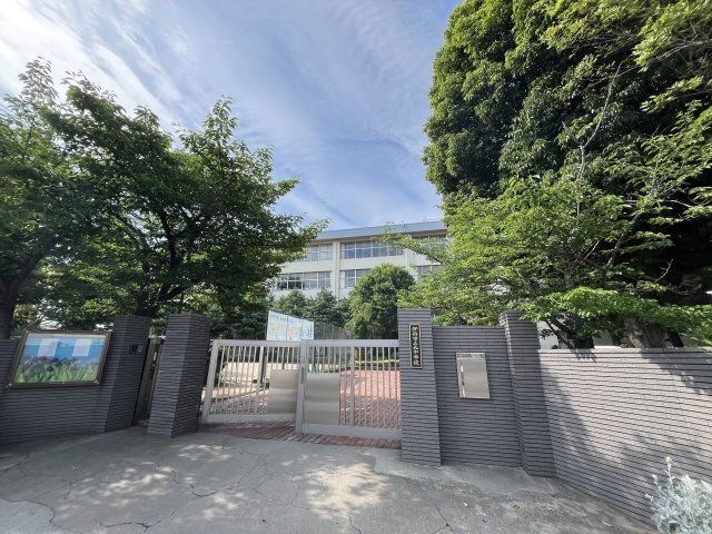 伊丹市立北中学校