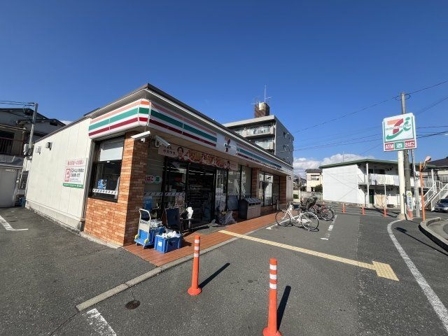セブン－イレブン　伊丹船原１丁目店