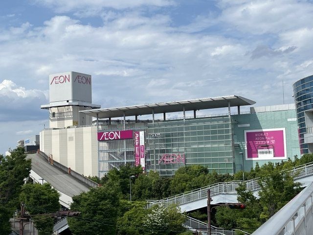 イオンモール伊丹店