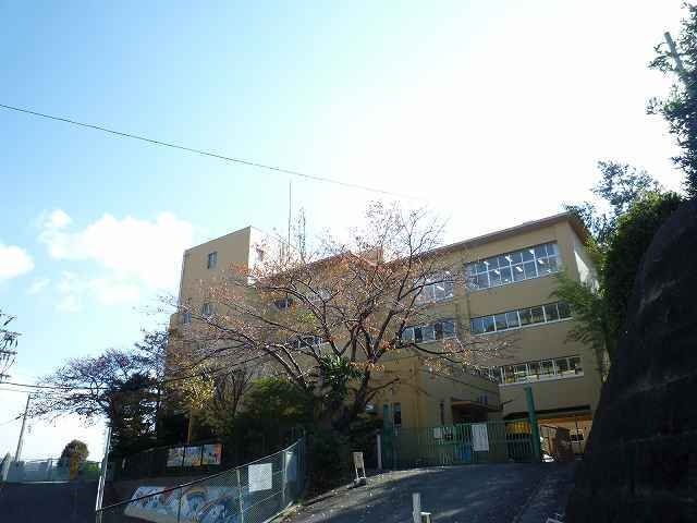 宝塚市立長尾台小学校