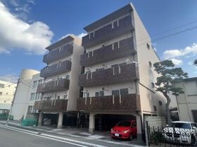 グランドハイツ浜甲子園の外観