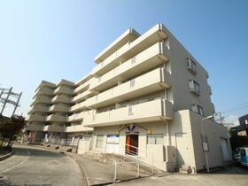インペリアル花屋敷の外観