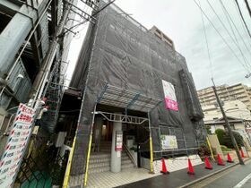 サンロイヤル池田駅前の外観