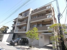 ナビールコート安井町の外観