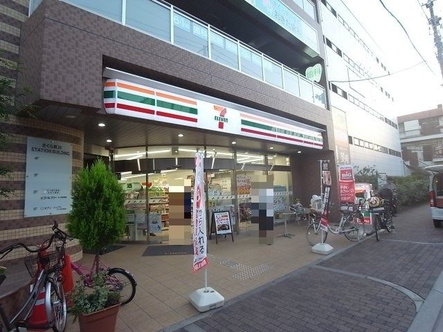 セブン-イレブン JRさくら夙川駅前店