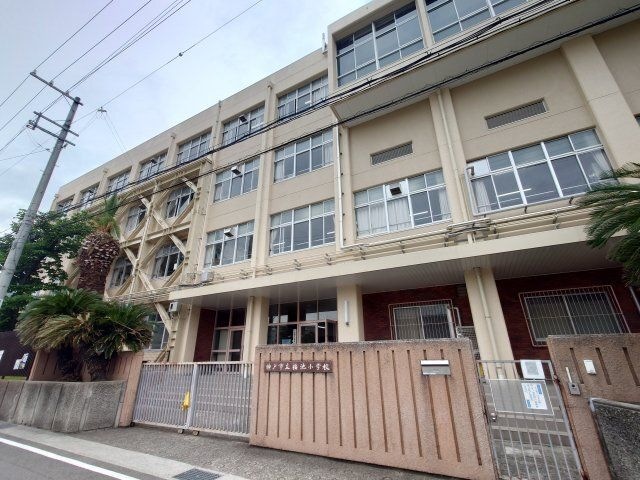 神戸市立福池小学校