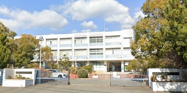 兵庫県立国際高等学校