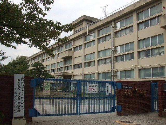 川西市立久代小学校