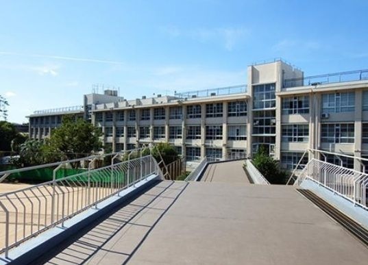 大阪府立刀根山高等学校