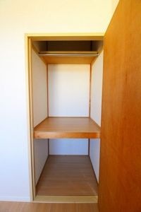 退去前のため、別部屋のお写真です。