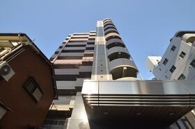 ラドーニ清水の外観