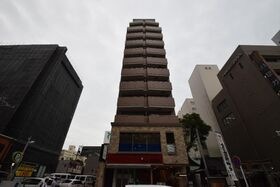 パークサイト泉の外観
