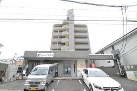 アクセス高辻の外観