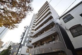 ベル名駅の外観