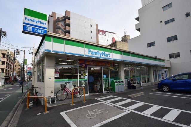 ファミリーマート栄五丁目店
